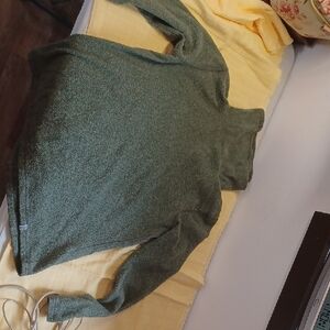 STIO Green Turtleneck Sweater